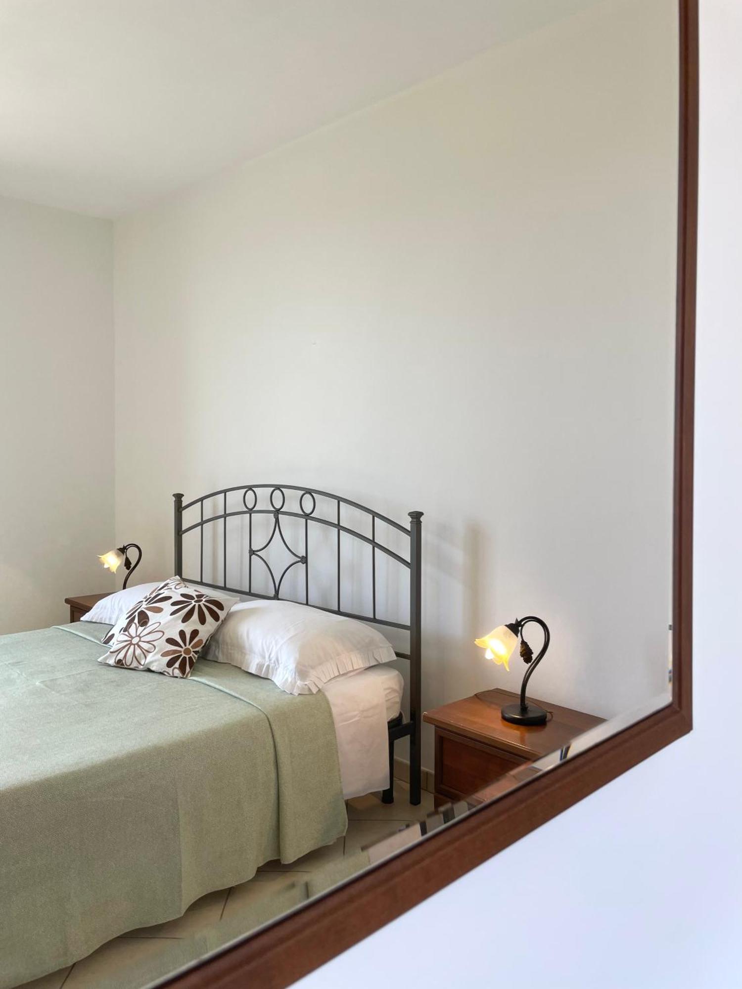 Perla D'Occidente Apartment มาร์ซาลา ภายนอก รูปภาพ